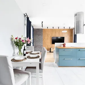 https://po-apartments-rakowska.warsawhotelspoland.com